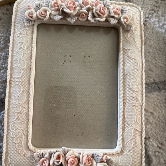 Vintage Styled Assorted Picture Frame Lot of 7 Bundle - Picture 3 of 9